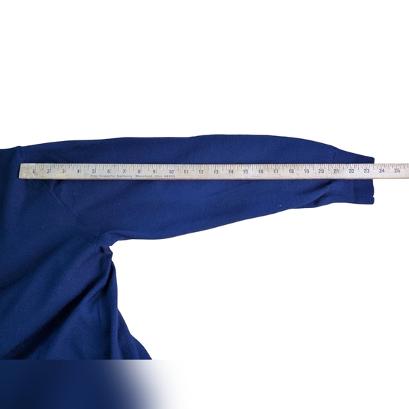 Giorgiolini Men's Merino Wool V-neck Sweater. Navy Blue. XL - Picture 11 of 12